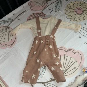 Cute Baby girl outfit 0-3 months